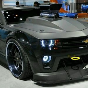 Meet your Posher, Justo